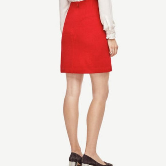 Ann Taylor Size 2 Red Side Pocket Wool Blend Skirt - Picture 2 of 4